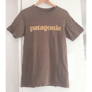 パタゴニア(patagonia)の【パタゴニア】Tシャツ XS 茶色 ブラウン メンズ ロゴTシャツ(Tシャツ/カットソー(半袖/袖なし))