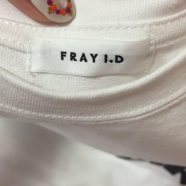 FRAY I.D(フレイアイディー)のFRAYI.D♡新品未使用 レディースのトップス(Tシャツ(半袖/袖なし))の商品写真