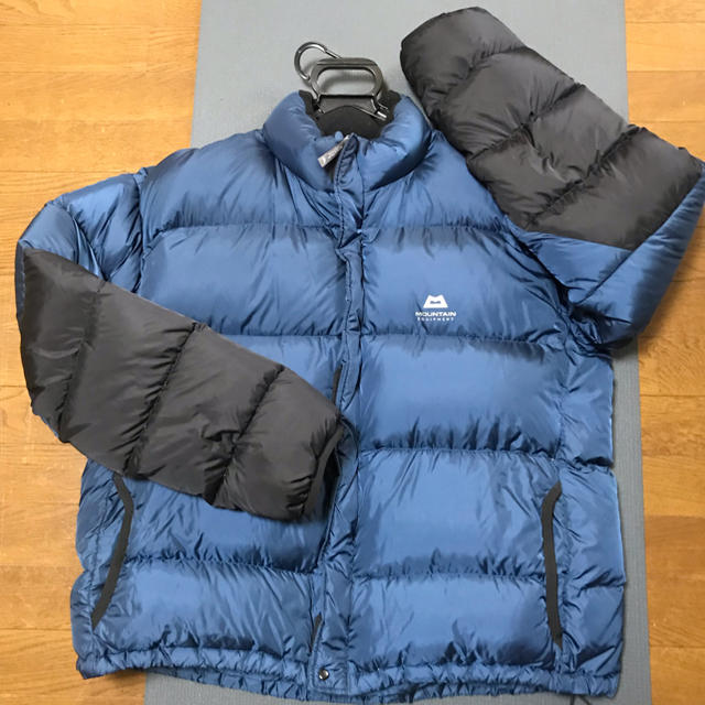 patagonia(パタゴニア)のマウンテンイクイップメント  ダウンジャケット 希少サイズ メンズのジャケット/アウター(ダウンジャケット)の商品写真