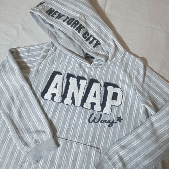 ANAP(アナップ)の専用！！トレーナーポンチョ風 キッズ/ベビー/マタニティのキッズ服女の子用(90cm~)(ニット)の商品写真