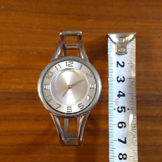 ■腕時計　シルバー　アナログ メンズの時計(腕時計(アナログ))の商品写真