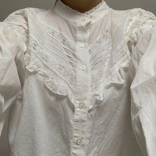 ダブルクローゼット(w closet)のw closet フリルブラウス(シャツ/ブラウス(長袖/七分))