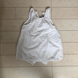 プチバトー(PETIT BATEAU)のプチバトー人気定番フリルロンパース(ロンパース)