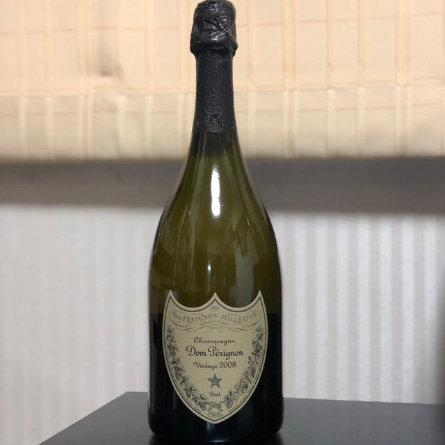 Dom Pérignon(ドンペリニヨン)のドンペリニヨン  2008 食品/飲料/酒の酒(シャンパン/スパークリングワイン)の商品写真