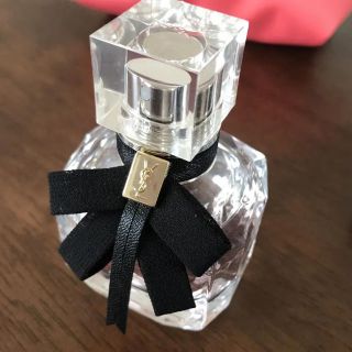 イヴサンローランボーテ(Yves Saint Laurent Beaute)のモンパリ イヴサンローラン(香水(女性用))