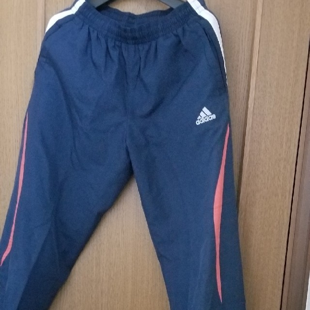 adidas(アディダス)のadidasボーイズシャカシャカパンツ２枚 キッズ/ベビー/マタニティのキッズ服男の子用(90cm~)(パンツ/スパッツ)の商品写真