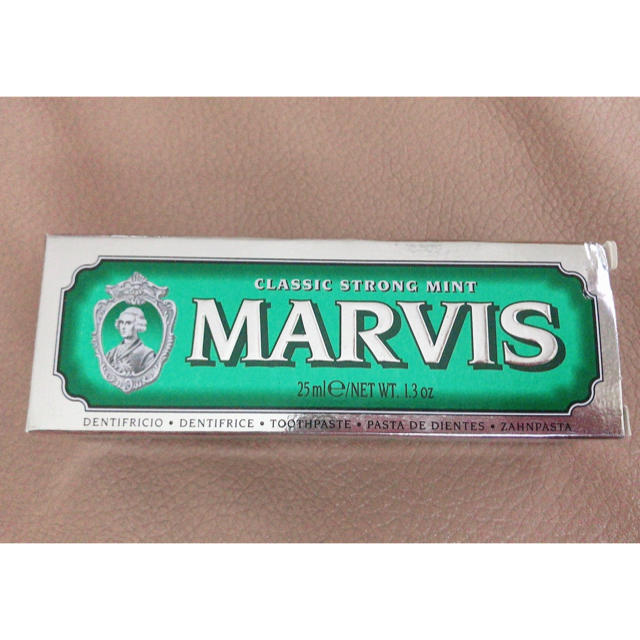 MARVIS(マービス)の【marvis】海外で人気の高級歯磨き粉25ml コスメ/美容のオーラルケア(口臭防止/エチケット用品)の商品写真