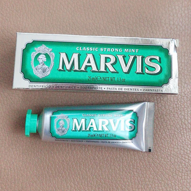 MARVIS(マービス)の【marvis】海外で人気の高級歯磨き粉25ml コスメ/美容のオーラルケア(口臭防止/エチケット用品)の商品写真