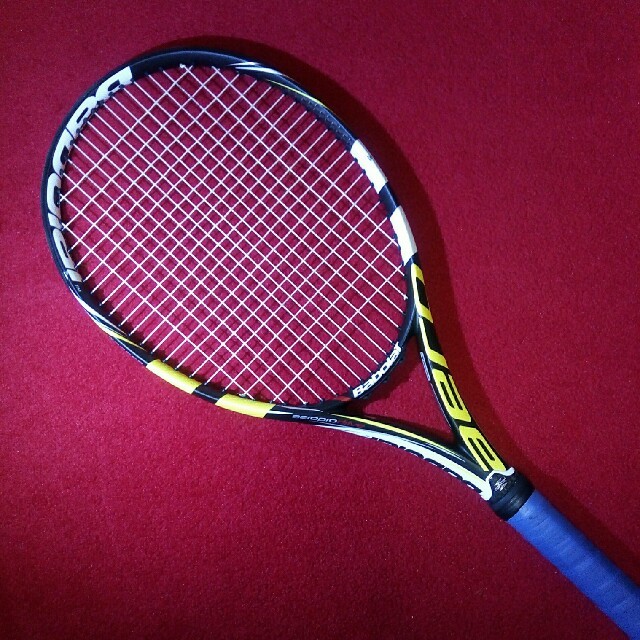 送料無料 babolat aeropro drive 硬式 テニスラケット