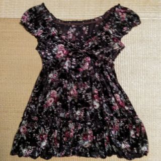 レストローズ(L'EST ROSE)のLEST ROSEベロアチェニック（袖なし）(チュニック)