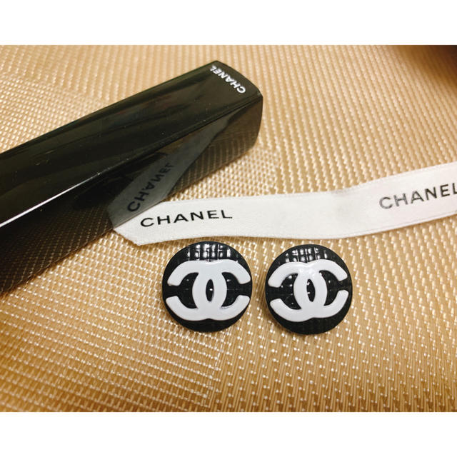 CHANEL(シャネル)の【最終値下げ】ノベルティー ピアス レディースのアクセサリー(ピアス)の商品写真