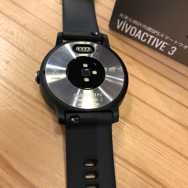 GARMIN(ガーミン)の★ヒロロ様 専用★GARMIN VIVOACTIVE 3 【日本正規品】 スポーツ/アウトドアのトレーニング/エクササイズ(その他)の商品写真