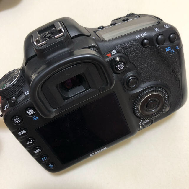 Canon EOS 7D 1