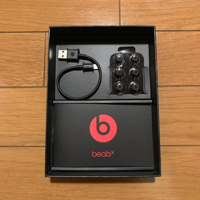 Beats by Dr Dre(ビーツバイドクタードレ)のbeatsx スマホ/家電/カメラのオーディオ機器(ヘッドフォン/イヤフォン)の商品写真