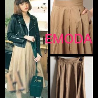 エモダ(EMODA)のEMODA ミディスカート♡(ひざ丈スカート)