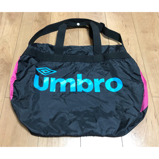 UMBRO(アンブロ)のumbro ナイロンバック スポーツ/アウトドアのスポーツ/アウトドア その他(その他)の商品写真