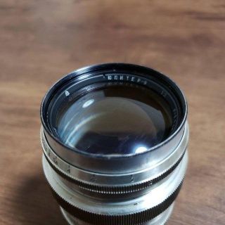 Jupiter-9 85mm F2 L39スクリューマウント