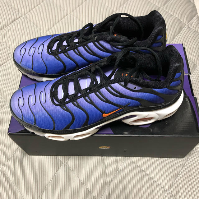 NIKE(ナイキ)のairmax plus og purple 26.5cm メンズの靴/シューズ(スニーカー)の商品写真