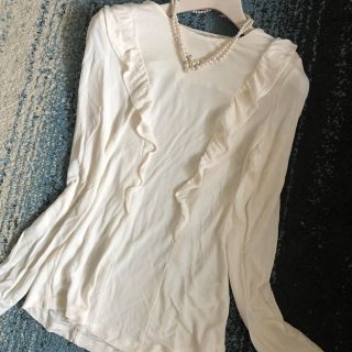 エイチアンドエム(H&M)のフリルプルオーバー♡♡(カットソー(長袖/七分))