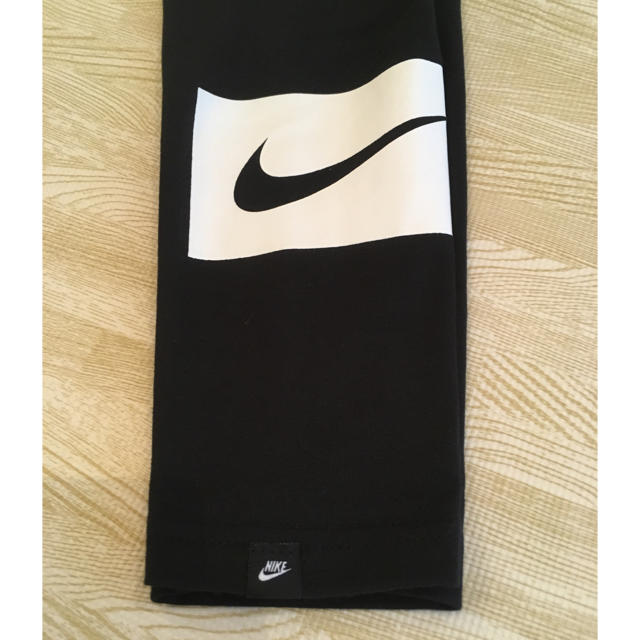 NIKE(ナイキ)の【❤︎様専用】【新品】NIKE W LEGGINGS レディースのレッグウェア(レギンス/スパッツ)の商品写真