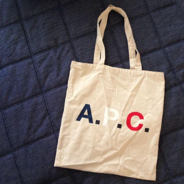 A.P.C(アーペーセー)のアーペーセー付録トートバッグ レディースのバッグ(トートバッグ)の商品写真