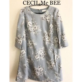 セシルマクビー(CECIL McBEE)のCECIL Mc BEE 花柄ワンピース 薄水色(ひざ丈ワンピース)