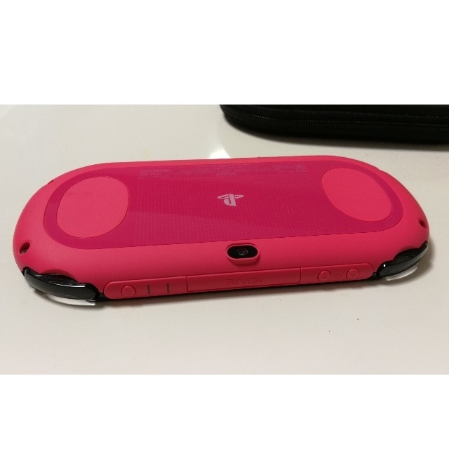 PS Vita PCH-2000 Wi-Fiモデル ピンクブラック 3