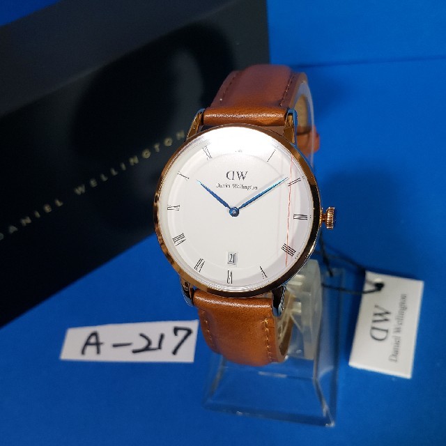 Daniel Wellington - A-217新品34mm❤ダニエルウェリントン♥DAPPER♥激安価格♥送料無料の通販 by ★GOLGO★'s shop｜ダニエルウェリントンならラクマ