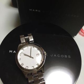 マークバイマークジェイコブス(MARC BY MARC JACOBS)のマーク シンプルなシルバー 時計(腕時計)