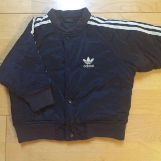 アディダス(adidas)のadidasジャンバー(ジャケット/コート)