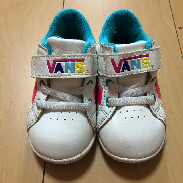 VANS(ヴァンズ)のVANS 靴 キッズ/ベビー/マタニティのベビー靴/シューズ(~14cm)(スニーカー)の商品写真