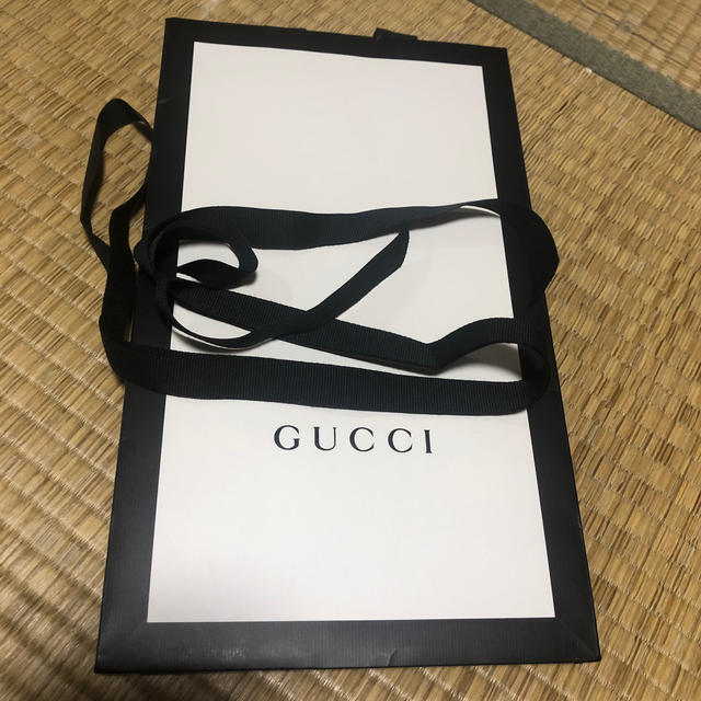 Gucci(グッチ)の専用 GUCCI 紙袋リボン レディースのバッグ(ショップ袋)の商品写真