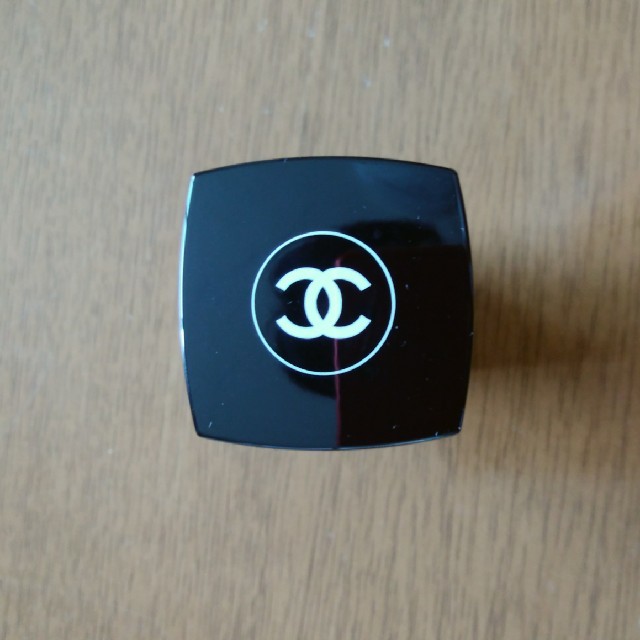 CHANEL(シャネル)のCHANEL美容液 コスメ/美容のスキンケア/基礎化粧品(美容液)の商品写真