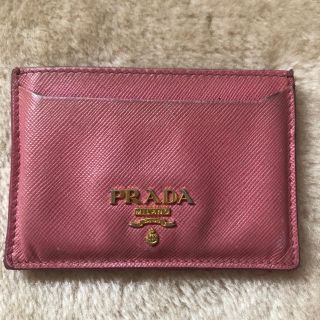 プラダ(PRADA)のPRADA カードケース(パスケース/IDカードホルダー)