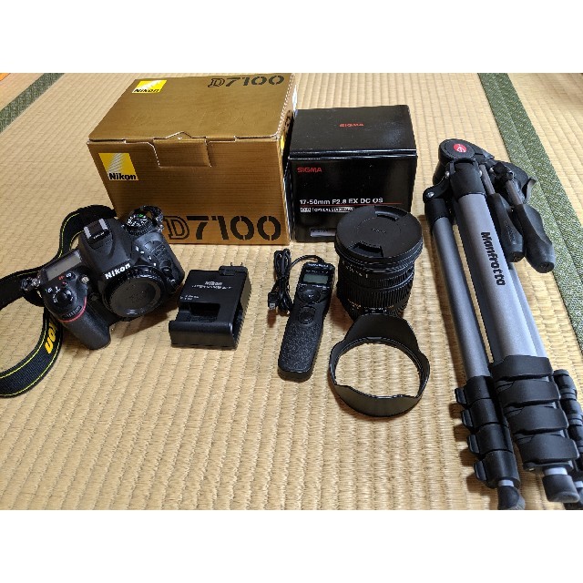 Nikon - Nikon D7100　デジタル一眼レフカメラ