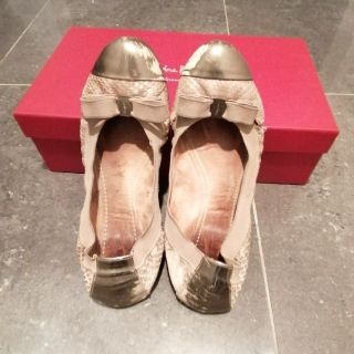 サルヴァトーレフェラガモ(Salvatore Ferragamo)の♡Salvatore Ferragamo　バレエシューズ　パンプス♡(バレエシューズ)