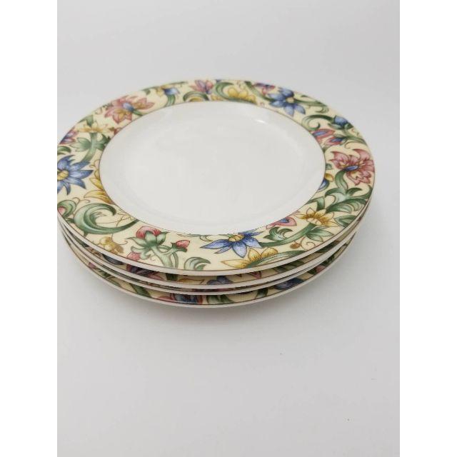 Royal Doulton - ロイヤルドルトン食器 デザート皿 4枚セット 20cmの通販 by クルーズto's shop｜ロイヤル