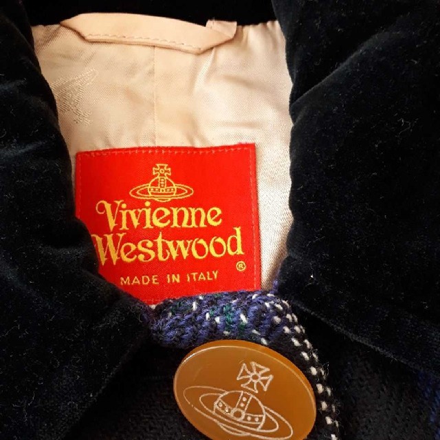 Vivienne Westwood(ヴィヴィアンウエストウッド)のヴィヴィアンウエストウッド　コート  レディースのジャケット/アウター(ピーコート)の商品写真