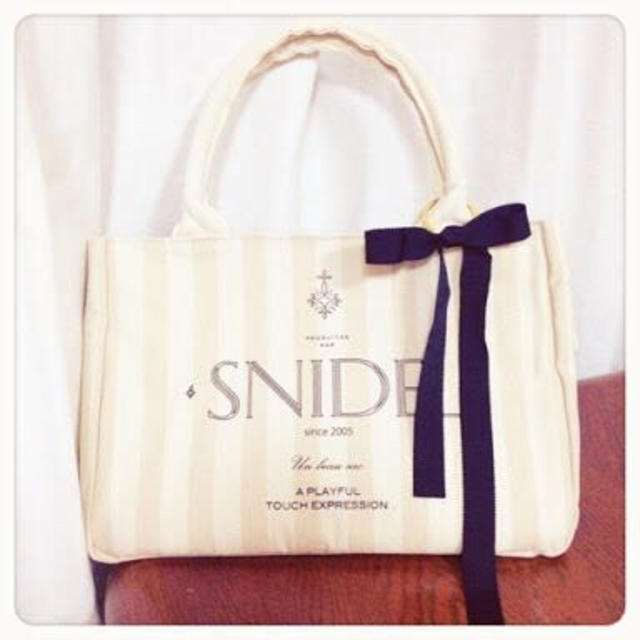 SNIDEL(スナイデル)のsnidel♡リボントート♡新品未使用 レディースのバッグ(トートバッグ)の商品写真