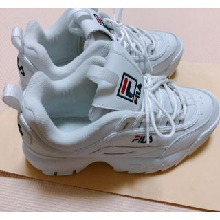 フィラ(FILA)のFILA ディスラプター2 スニーカー WH(スニーカー)