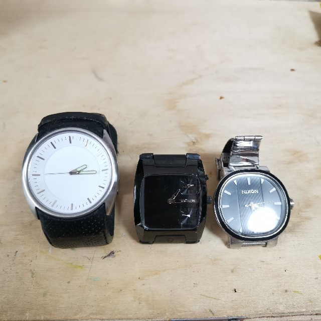 腕時計(アナログ)NIXON  Banks ,  Capital ,  Esquire セット売り