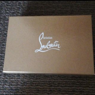 クリスチャンルブタン(Christian Louboutin)のクリスチャンルブタンの箱(ショップ袋)