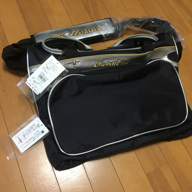 MIZUNO(ミズノ)のミズノ セカンドバッグ 45L 新品未使用 ネイビー スポーツ/アウトドアの野球(その他)の商品写真