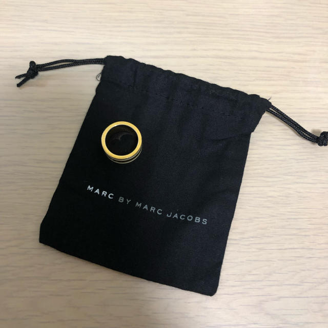 MARC BY MARC JACOBS(マークバイマークジェイコブス)のMARC BY MARC JACOBS ロゴリング レディースのアクセサリー(リング(指輪))の商品写真