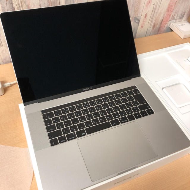 お買い得！】 Mac (Apple) - Macbook Pro 15 タッチバー付 512GB SSD ...