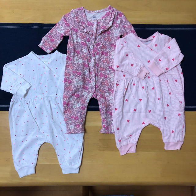 babyGAP(ベビーギャップ)のsachanさん専用☆新品 ベビーGAP 60   キッズ/ベビー/マタニティのベビー服(~85cm)(カバーオール)の商品写真