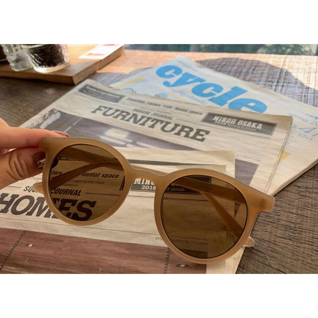 Ungrid(アングリッド)のベージュサングラス◎UVカット加工レンズ レディースのファッション小物(サングラス/メガネ)の商品写真