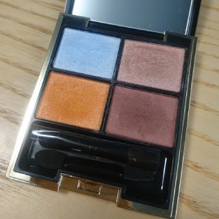 スック(SUQQU)のみしゃ様専用。suqquデザイニングカラーアイズ124透葵陽(アイシャドウ)
