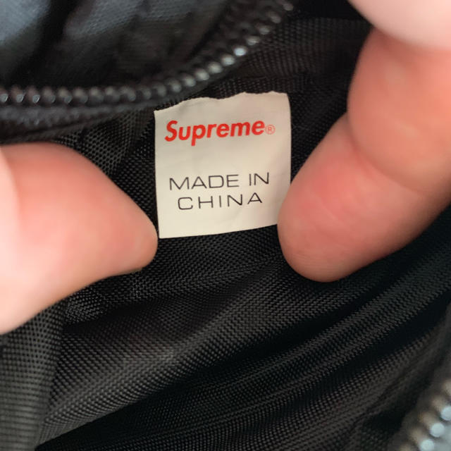 Supreme(シュプリーム)のsupreme 18fw waist bag black ステッカー セット メンズのバッグ(ウエストポーチ)の商品写真