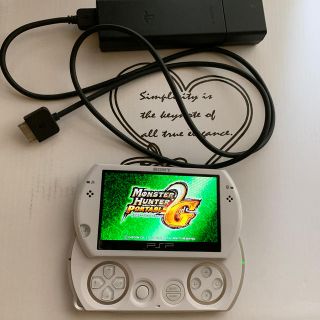 土日限定値下げ psp go 充電器 モンハン セット